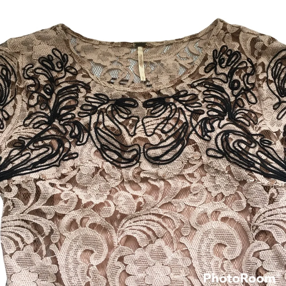 FREE PEOPLE Beautiful Dreamer Cream Floral Lace Black Boho Embroidered Dresss